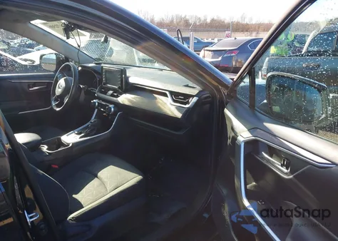 2021 Toyota Rav4 Hybrid Xle from USA, damaged, VIN 4T3RWRFV7MU021197